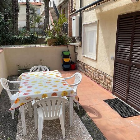 Apartmán Giardino Sud - A Pochi Passi Dal Mare San Vincenzo Exteriér fotografie